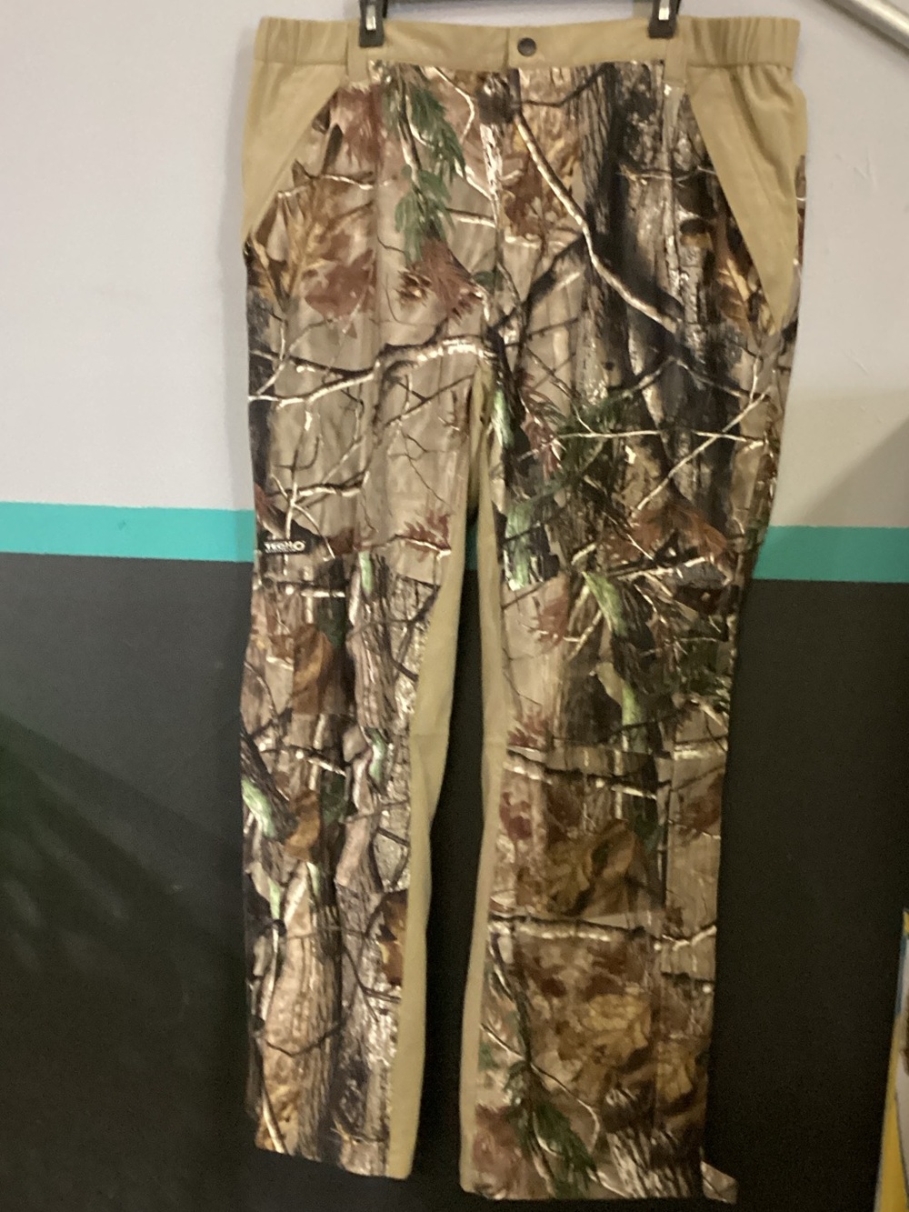 Realtree Camo Men’s Waterproof Hunting Pants